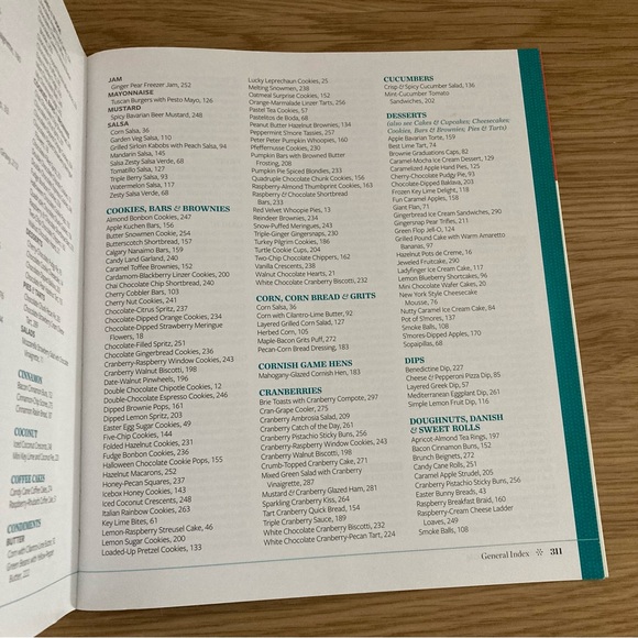 Taste of Home - Holidays & Celebrations 467 Recipes for Every Occasion - Picture 4 of 13